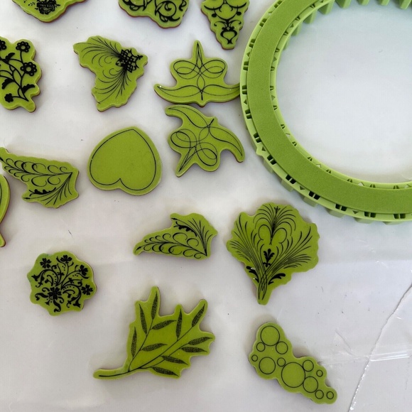 Inkadinkado Stamping Gear Set New and Used 40 Stamps 3 Circle Wheels 3 Blocks - Picture 3 of 13